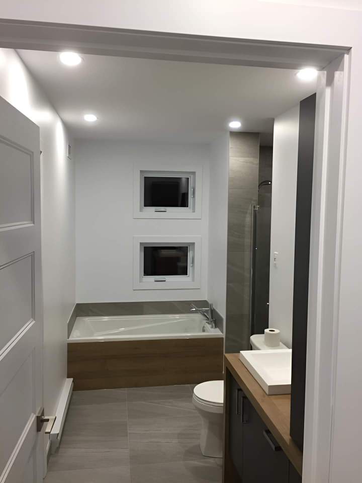 Eclairage salle de bains réussi Lévis
